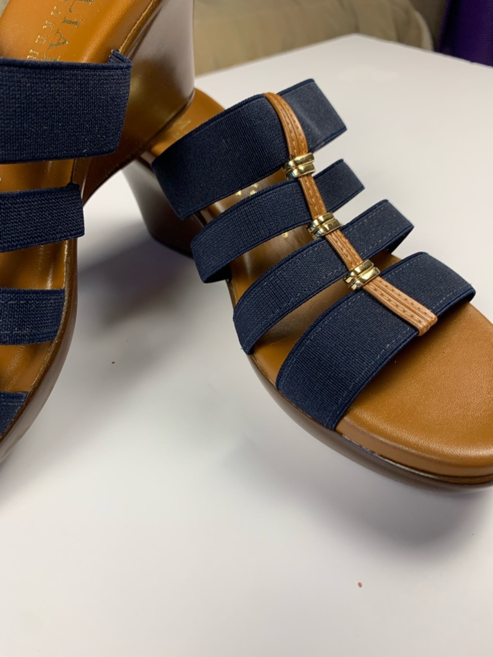Italian Shoemakers Clover Wedge Sandals Navy 4 Band Slip On Size 8